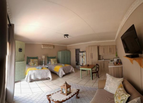 Hill Manor Room 1 Self catering unit